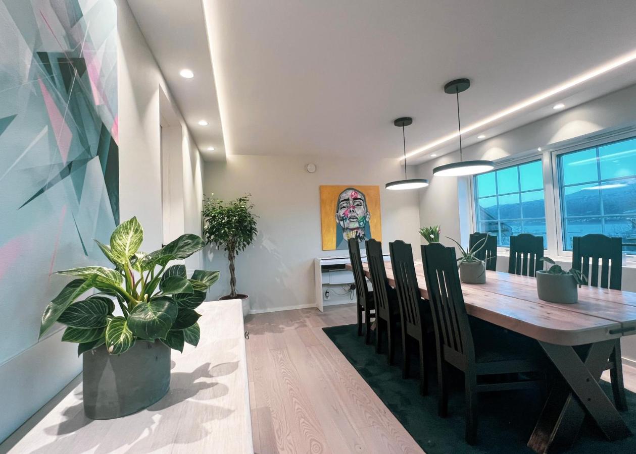 Penthouse Apartment With Amazing View. Tromso Bagian luar foto