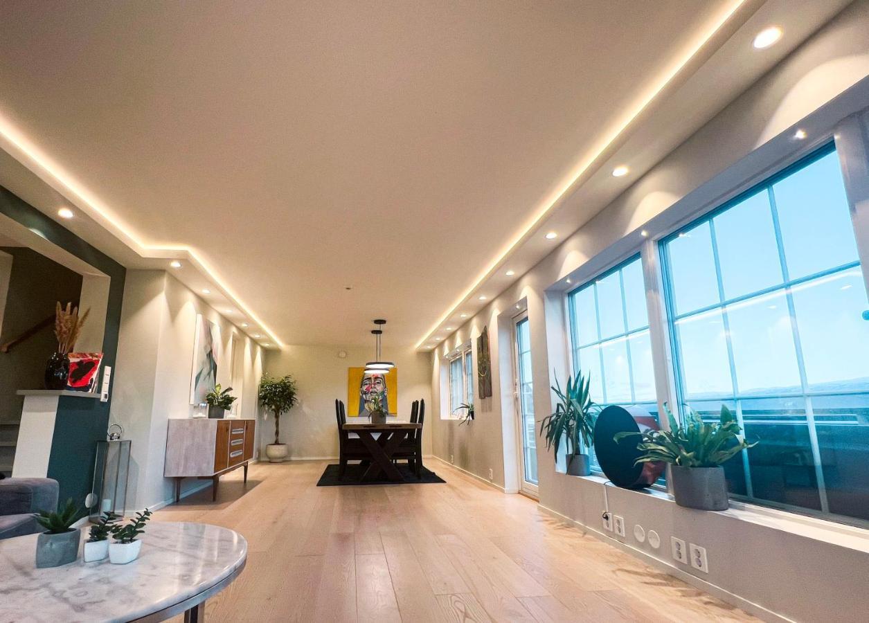 Penthouse Apartment With Amazing View. Tromso Bagian luar foto
